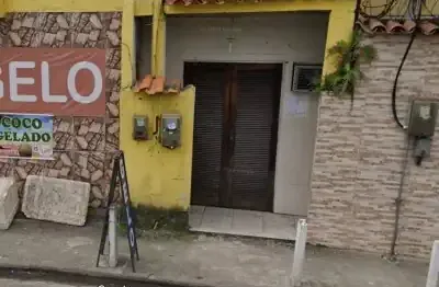 Casa comercial com 1 sala para alugar na Avenida Doutor Acúrcio Torres, 71, Piratininga, Niterói