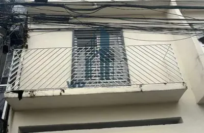 Casa com 3 quartos para alugar na Vila Paranaguá, São Paulo 