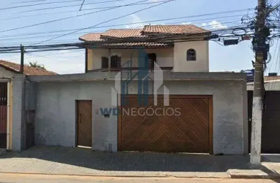 Casa com 3 quartos para alugar na Rua Pedro Pereira, 289, Jardim Meliunas, São Paulo