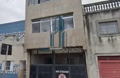 Casa com 5 quartos para alugar no Brás, São Paulo 