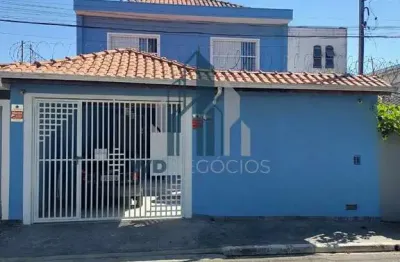 Casa com 3 quartos para alugar no Burgo Paulista, São Paulo 