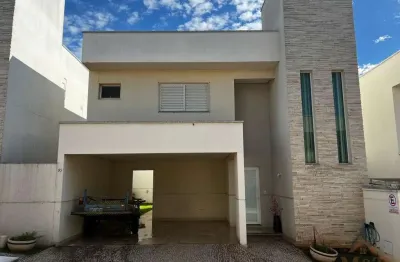 Condomínio fechado de sobrados 3 suítes próximo ao jardins mônaco