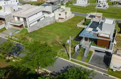 Terreno de 360 m² no jardins nápoles em senador canedo