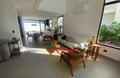 Sobrado com piscina e 3 suítes à venda no condomínio bougainvillée iv - peruíbe - sp