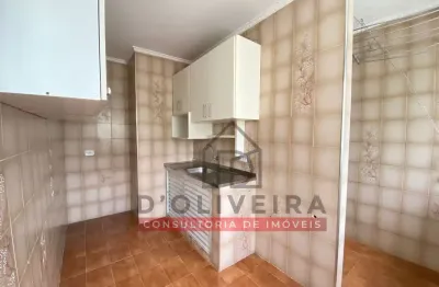 Apartamento com 2 quartos a 700 metros da praia no bairro centro - peruíbe - sp