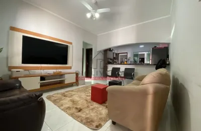 Casa térrea com edícula e churrasqueira no bairro jardim veneza - peruíbe - sp