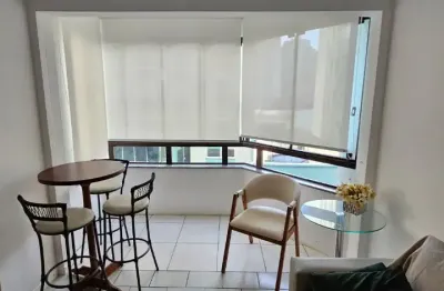 Apartamento mobiliado na quadra do mar em balneário camboriú