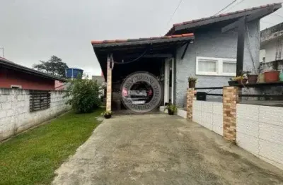 Casa com 2 quartos à venda na Rua Planeta Vênus, 71, Vila Vilma (Mailasqui), São Roque
