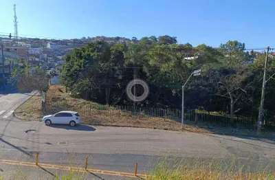 Terreno bom para voce montar seu ponto comercial ou ate mesmo sua moradia