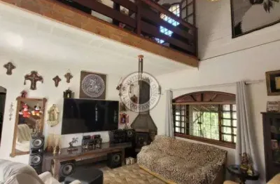 Casa com 4 quartos à venda na Rua Rui Barbosa, 515, Pouso Alegre, Mairinque