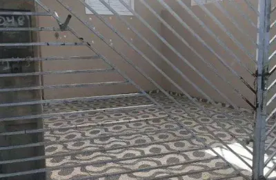 Casa com 2 quartos à venda na Estrada Da Caputera, 268, Vila Vilma (Mailasqui), São Roque