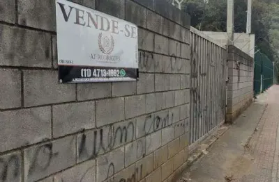 Casa à venda na Avenida Varangüera, Jardim Boa Vista, São Roque