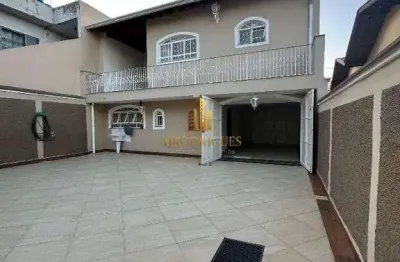 Casa com 3 quartos à venda na Rua Paulino Hermilio de Campos, 75, Centro, São Roque