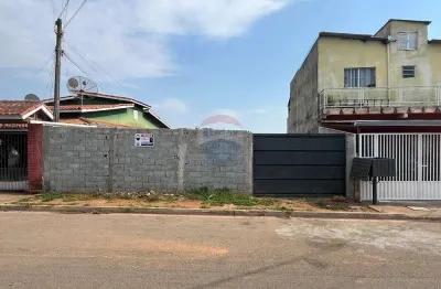 Excelente terreno comercial/residencial já com muro e portão!