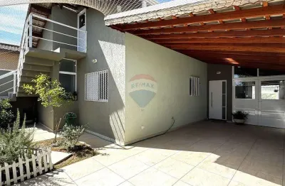 Aconchegante casa á venda, com 2 dormitórios sendo 1 suíte no parque das videiras - jarinu-sp.