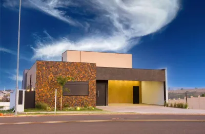Casa moderna de alto padrão com 3 suítes + escritório reversivel