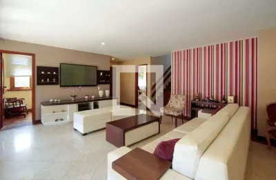 Casa / sobrado em condomínio para aluguel - barra da tijuca, 7 quartos,  600 m² - rio de janeiro