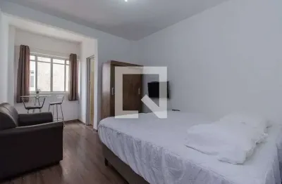 Apartamento para alugar na rua castro alves, liberdade, são paulo por r$ 2.125