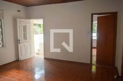 Casa com 3 quartos para alugar na Rua Terra Roxa, Tatuapé, São Paulo