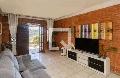 Casa para aluguel - pindorama, 3 quartos,  360 m² - belo horizonte