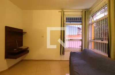 Casa com 2 quartos para alugar na Rua dos Capuchinhos, Jardim, Santo André