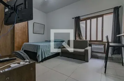Kitnet / stúdio para aluguel - copacabana, 1 quarto,  30 m² - rio de janeiro