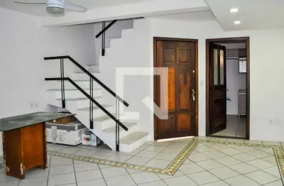 Casa / sobrado em condomínio para aluguel - tristeza, 3 quartos,  146 m² - porto alegre