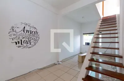 Casa para aluguel - alto caiçaras, 2 quartos,  100 m² - belo horizonte