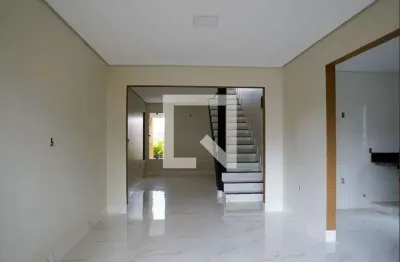 Casa para aluguel - parque trindade, 4 quartos,  600 m² - aparecida de goiânia