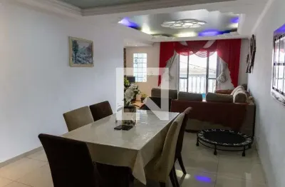 Casa para aluguel - santa maria, 3 quartos,  300 m² - osasco
