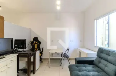 Kitnet / Stúdio para Aluguel - Higienópolis, 1 Quarto,  28 m² - São Paulo