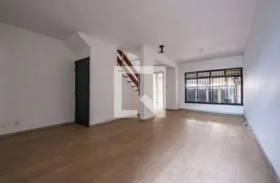 Casa com 3 quartos para alugar na Rua Bartolomeu Zunega, Pinheiros, São Paulo