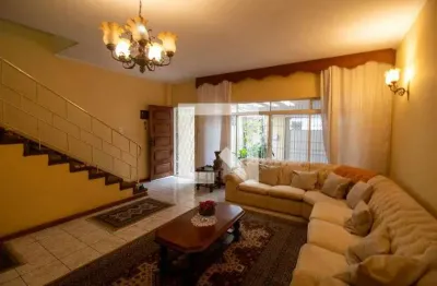 Casa com 3 quartos para alugar na Rua Comendador Norberto Jorge, Brooklin, São Paulo