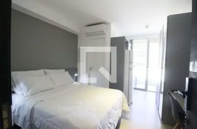 Apartamento com 1 quarto para alugar na Avenida dos Imarés, Moema, São Paulo