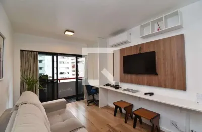 Apartamento para Aluguel - Centro, 1 Quarto,  67 m² - Curitiba