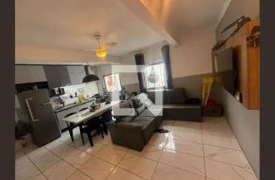 Casa com 4 quartos para alugar na Rua Ivani Martinelli, Castanho, Jundiaí