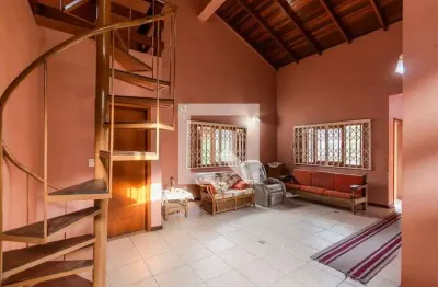 Casa para aluguel - ipanema, 2 quartos,  300 m² - porto alegre