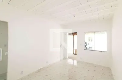 Casa / sobrado em condomínio para aluguel - campo grande, 1 quarto,  39 m² - rio de janeiro