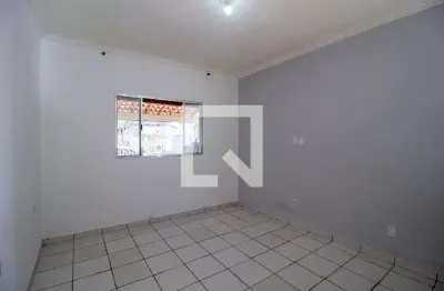 Casa para aluguel - parque vitória regia, 1 quarto,  30 m² - sorocaba
