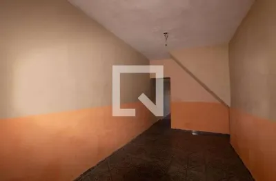 Casa com 1 quarto para alugar na Rua Pássaro Preto, Itaquera, São Paulo