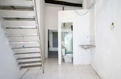Kitnet / stúdio para alugar na ladeira da palma, nazaré, salvador por r$ 500