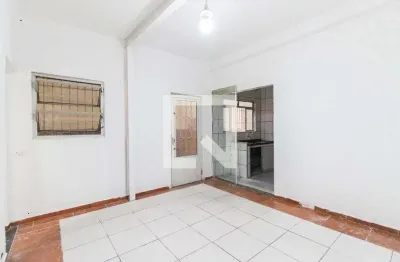 Casa com 1 quarto para alugar na Rua Beleza Pura, Itaquera, São Paulo