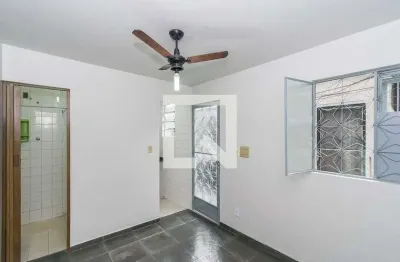 Kitnet / stúdio para aluguel - irajá, 1 quarto,  12 m² - rio de janeiro