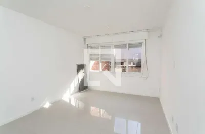 Apartamento para aluguel - vila ipiranga, 1 quarto,  28 m² - porto alegre