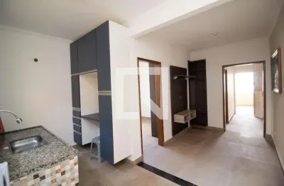 Casa com 2 quartos para alugar na Avenida Rosa Molina Pannocchia, Vila Bremen, Guarulhos