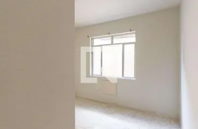 Kitnet / stúdio para alugar na campo de são cristóvão, são cristóvão, rio de janeiro por r$ 950
