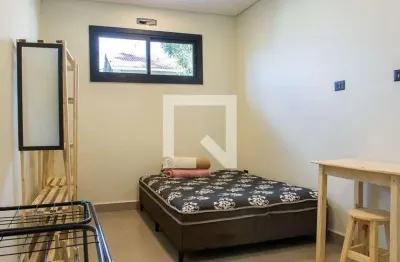 Kitnet / stúdio para aluguel - boqueirão, 1 quarto,  18 m² - curitiba