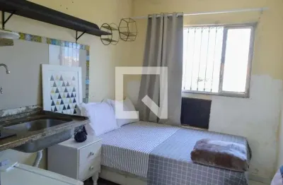 Kitnet / stúdio para aluguel - curicica, 1 quarto,  24 m² - rio de janeiro