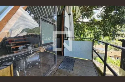 Casa para aluguel - marapé, 1 quarto,  35 m² - santos