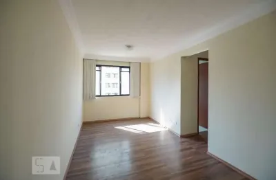 Apartamento com 2 quartos para alugar na Rua Campos Sales, Brás, São Paulo